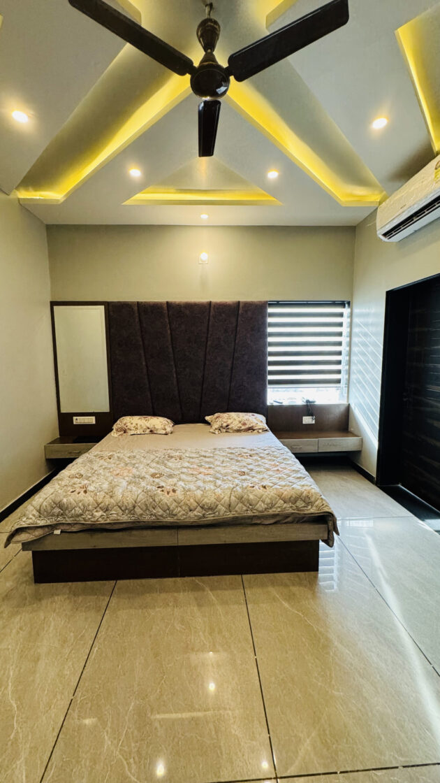 Sunway Deluxe Room with Cozy Ambience - Image 5