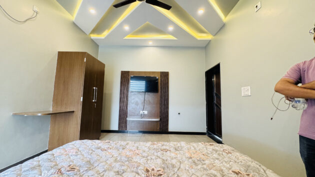 Sunway Deluxe Room with Cozy Ambience - Image 4